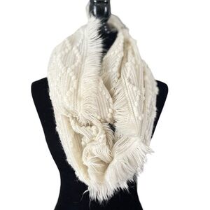 Cato-Ivory Diamond Knit Plush Fuzzy Eyelash Infinity
Circle Scarf